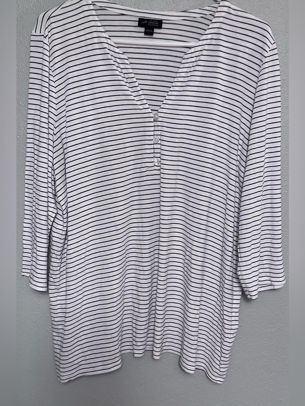 J. Jill Black Wearever Collection Blueand White Striped 3/4 Sleeve Top